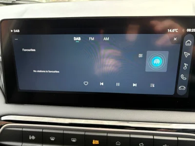 MG3 Hybrid+ Trophy 2025 - DAB radio screen.webp