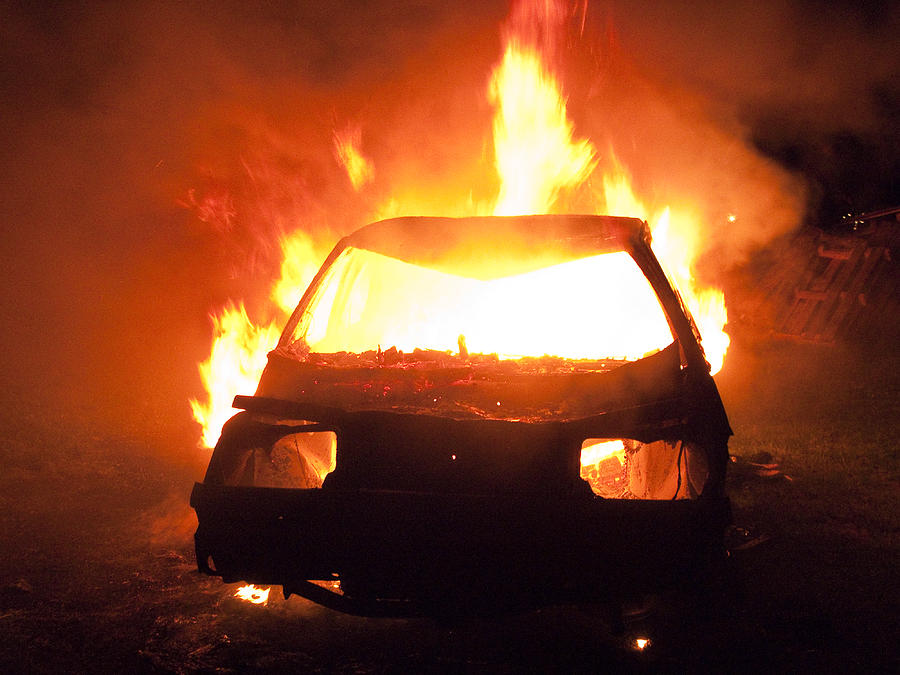 1-burning-car-ian-rasmussen.jpg